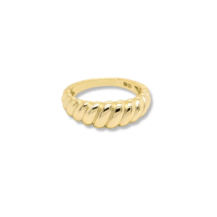 Thin Croissant Ring
