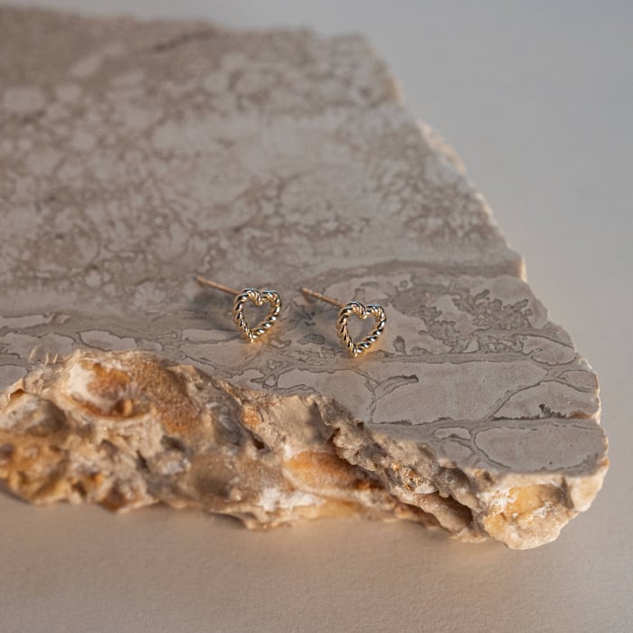 10K Yellow Gold Roped Open Heart Stud Earrings